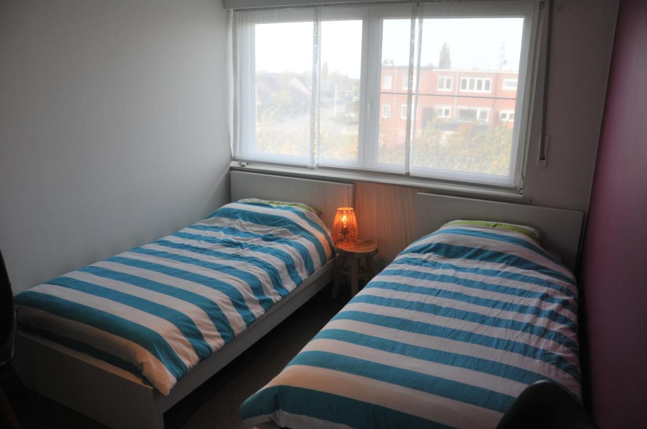 Bed and Breakfast At Number 1 Rumst Экстерьер фото